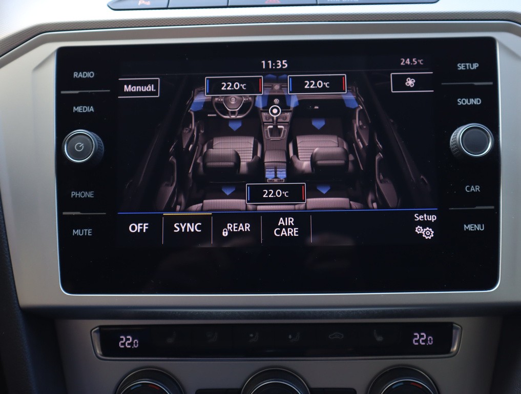 VW Passat Comfortline 2.0 TDI Tempomat, Park. senzory, Vyhř. sedaček