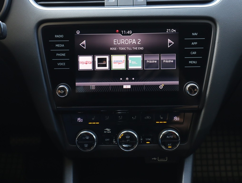 Skoda Octavia Style 2.0 TDI Automat, Navigácia, Tempomat