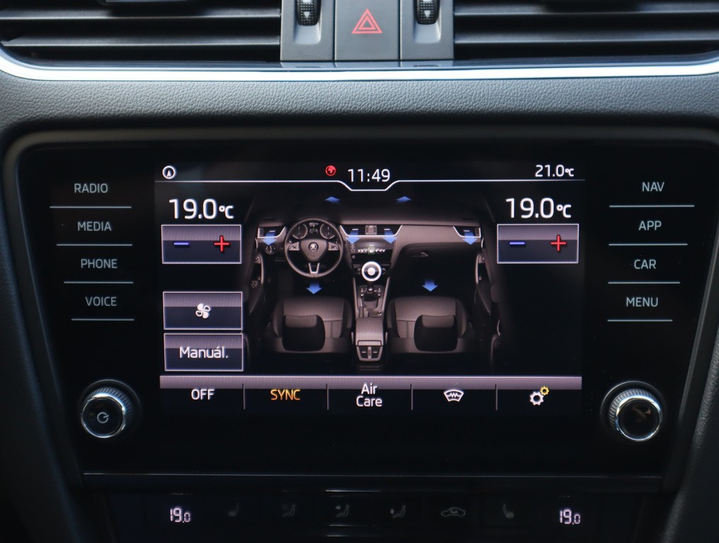Skoda Octavia Style 2.0 TDI Automat, Navigácia, Tempomat
