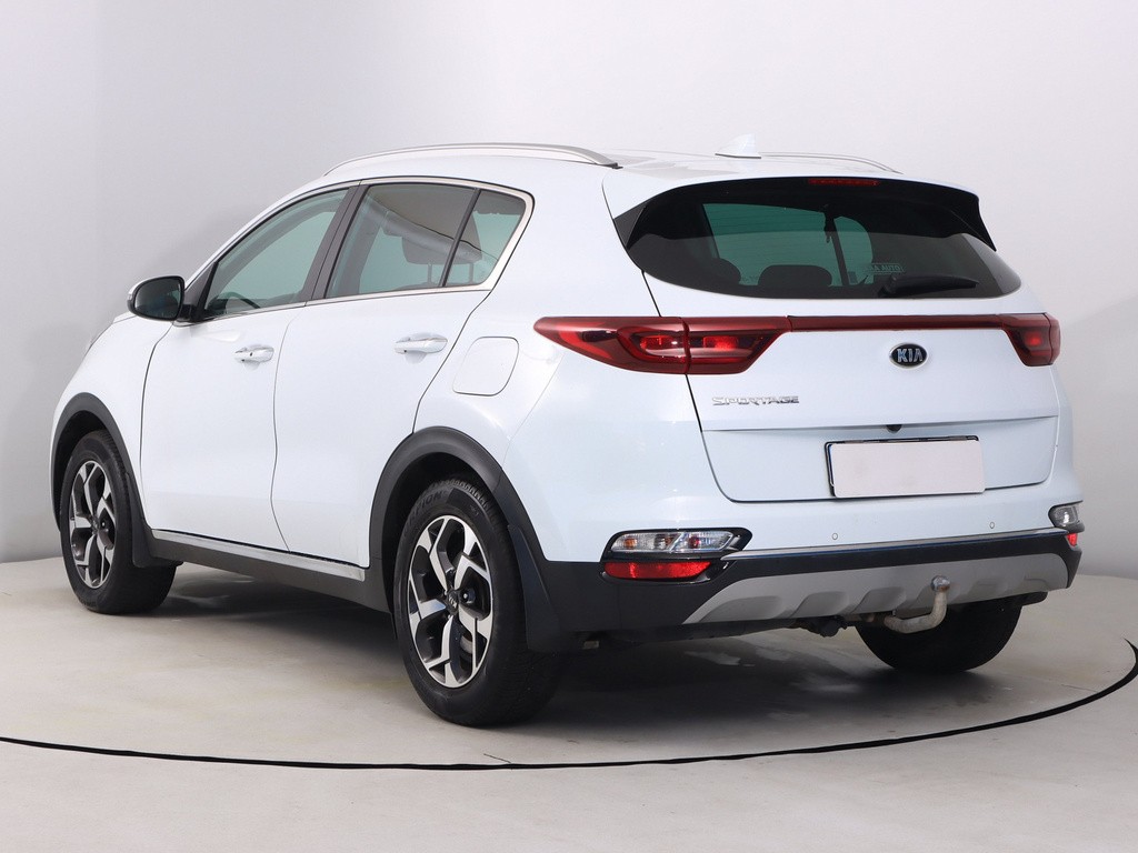 Kia Sportage Silver 1.6 CRDi Automat, Serv.kniha, Navigácia