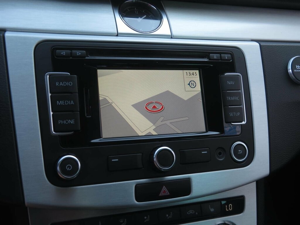 VW Passat Comfortline 2.0 TDI Automat, Koža, Navigácia, Xenóny