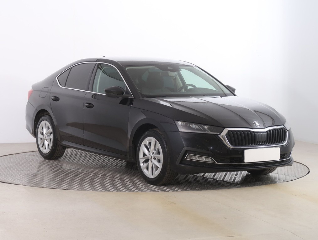 Skoda Octavia Style 1.5 TSI Navigácia, Tempomat, Park. senzory