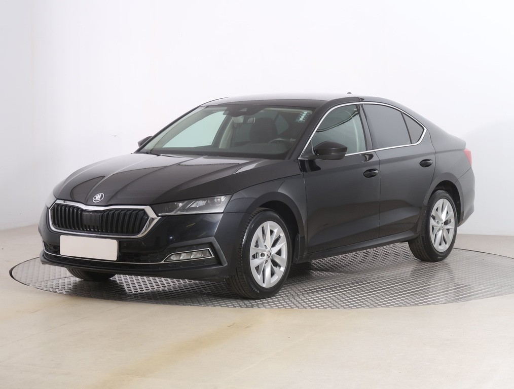 Skoda Octavia Style 1.5 TSI Navigácia, Tempomat, Park. senzory