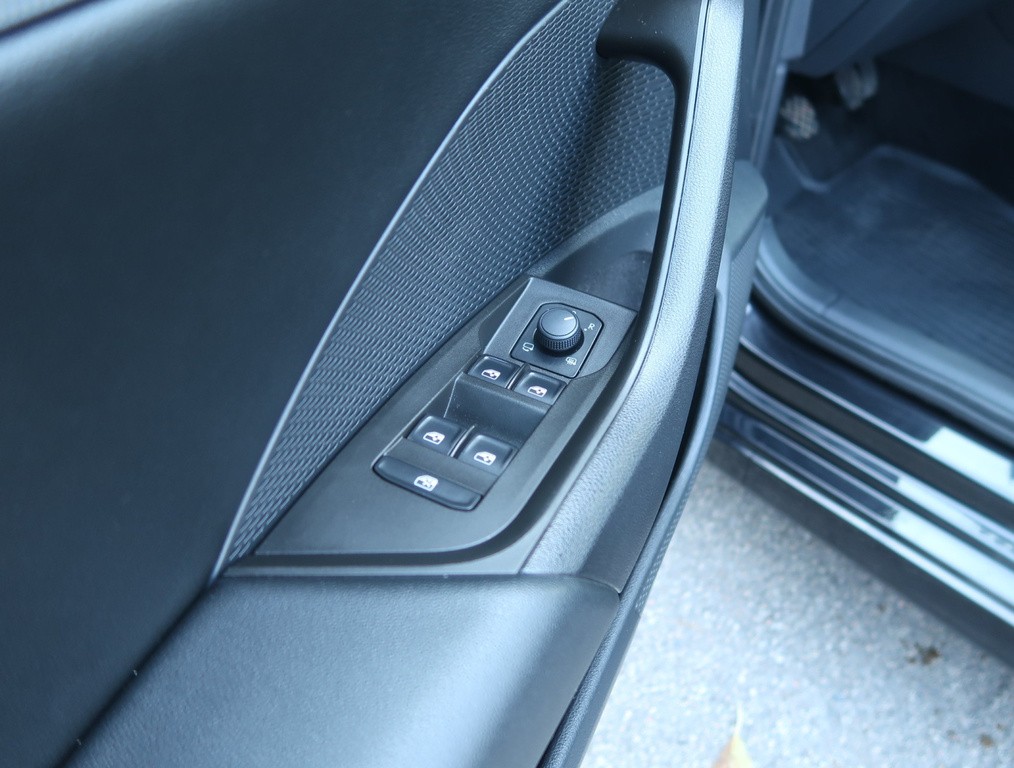 Skoda Octavia Style 1.5 TSI Navigácia, Tempomat, Park. senzory