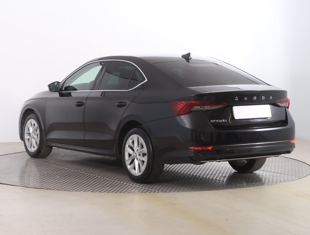 Skoda Octavia Style 1.5 TSI Navigácia, Tempomat, Park. senzory