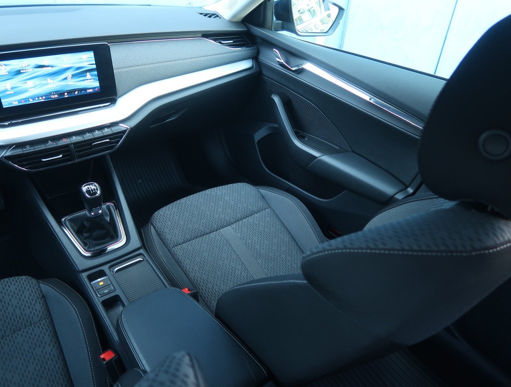Skoda Octavia Style 1.5 TSI Navigácia, Tempomat, Park. senzory