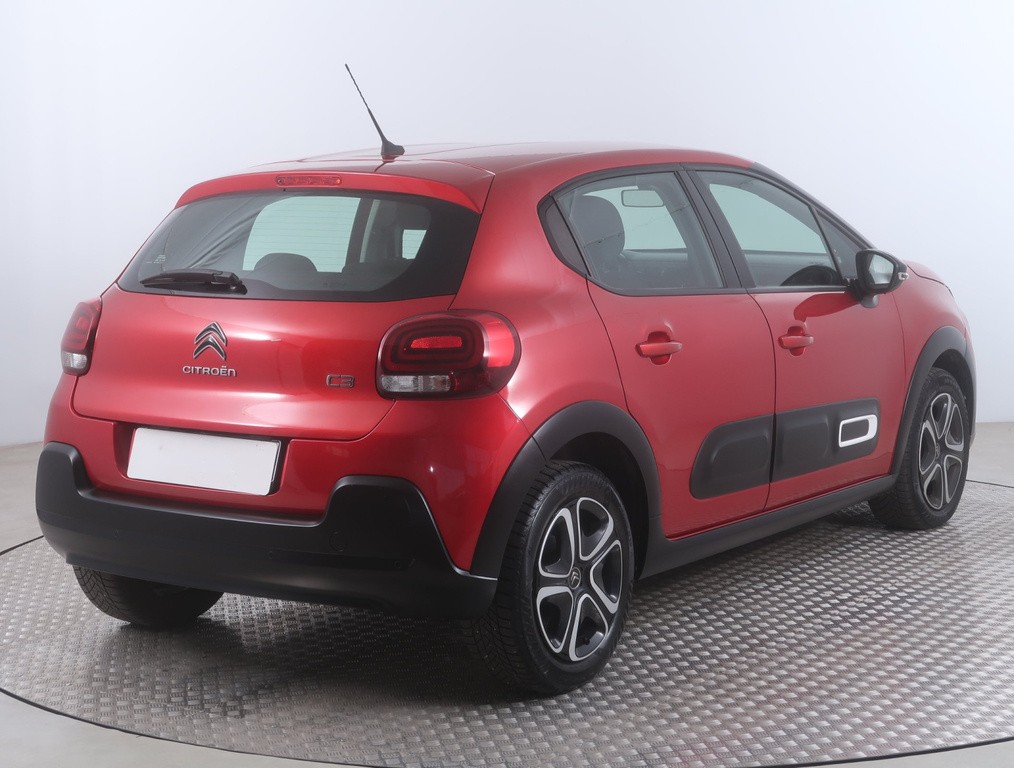 Citroen C3 1.2 PureTech Serv.kniha, Tempomat, Park. senzory