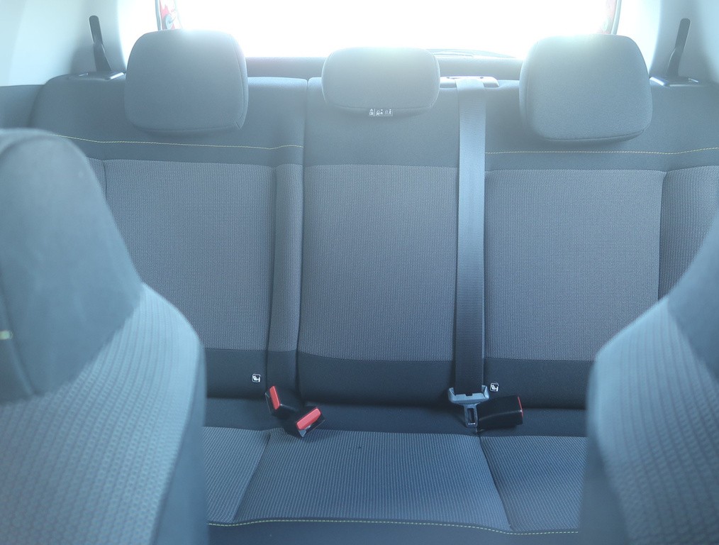 Citroen C3 1.2 PureTech Serv.kniha, Tempomat, Park. senzory