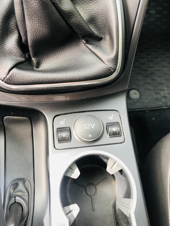 Ford Kuga SUV 110kw Manuál