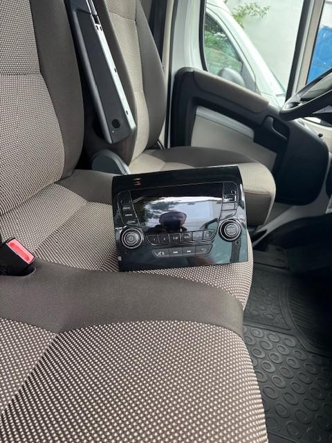 Peugeot Boxer 2.0 BlueHDi 130k 335 L2 DK