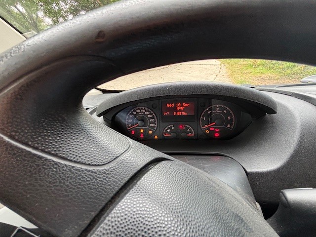 Peugeot Boxer 2.0 BlueHDi 130k 335 L2 DK