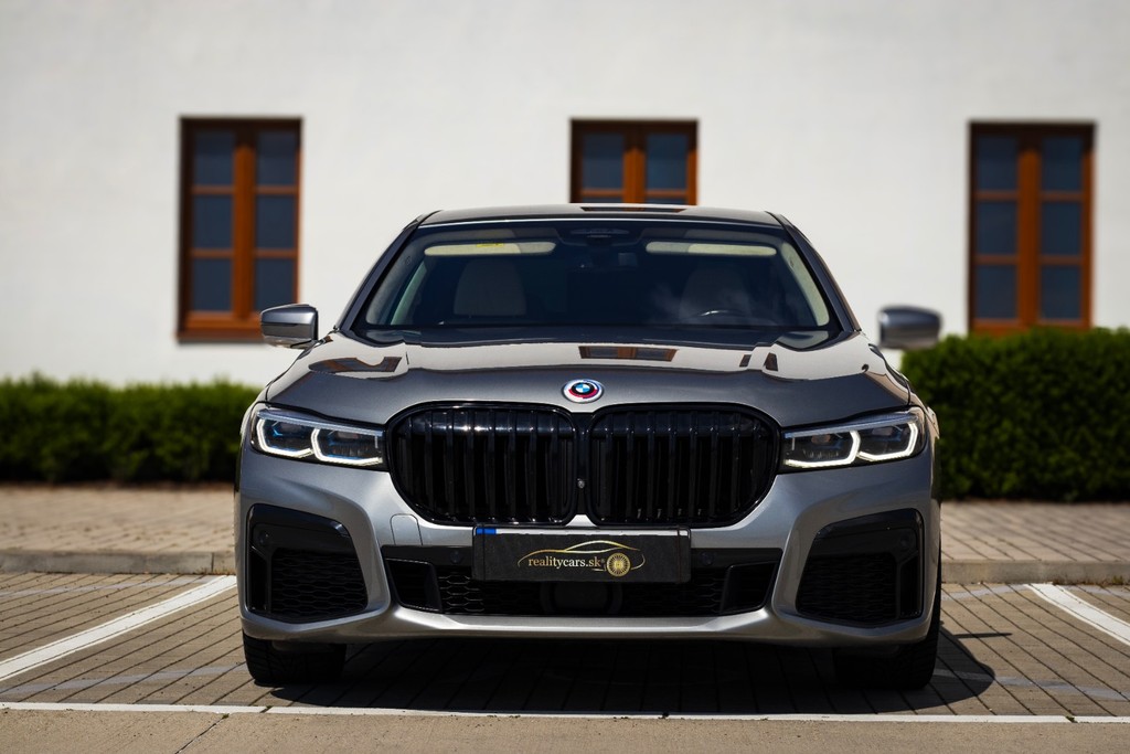 BMW Rad 7 750d xDrive A/T