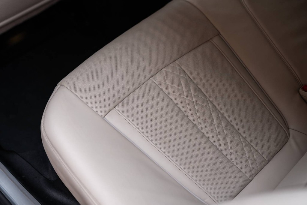 BMW Rad 7 750d xDrive A/T