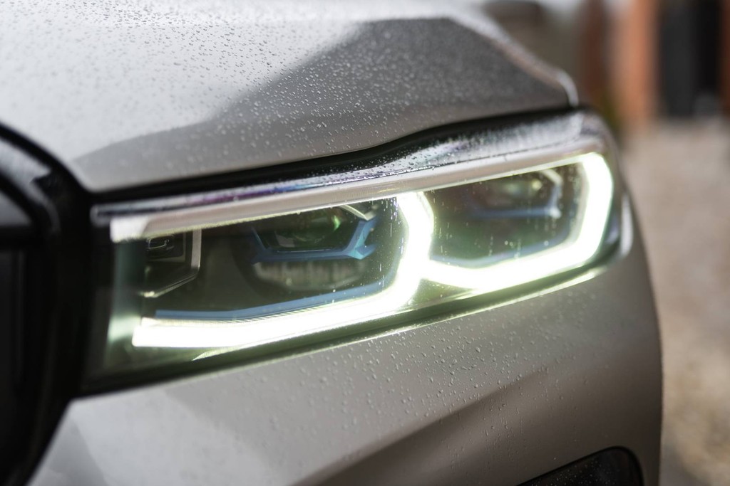 BMW Rad 7 750d xDrive A/T