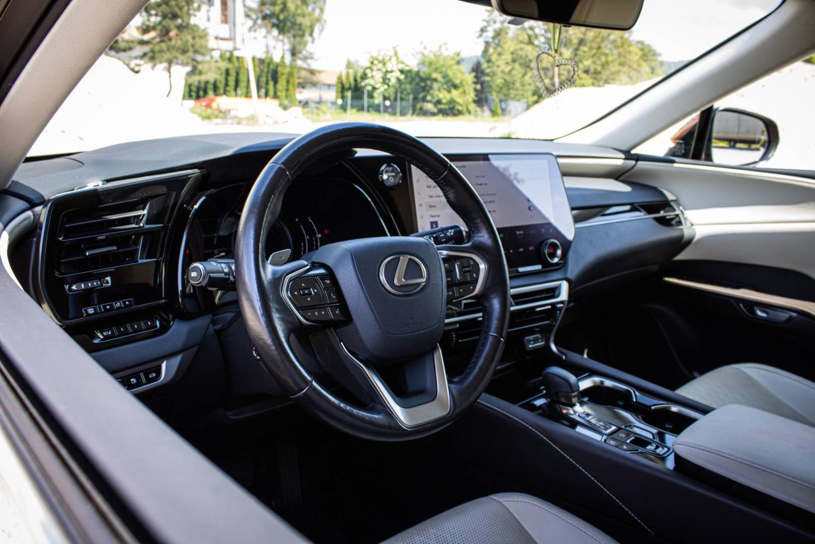 Lexus RX 350h Executive, 1. Majiteľ, Slovenské, Nelakované, vo fólii, Medená sonic, DPH