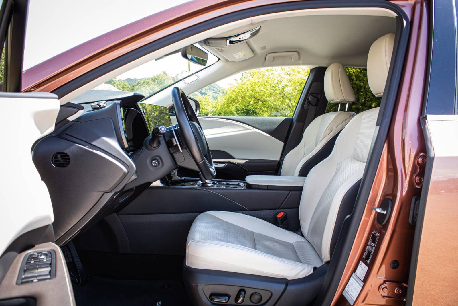 Lexus RX 350h Executive, 1. Majiteľ, Slovenské, Nelakované, vo fólii, Medená sonic, DPH