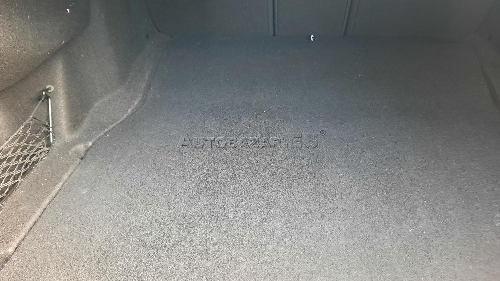 Mercedes E trieda Coupé 400 4matic . 9g. AMG Line. Panor. LED