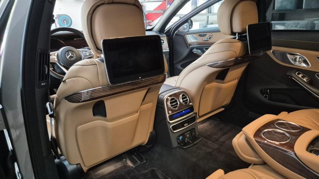 Mercedes S trieda Mercedes-Maybach S 560 4MATIC A/T