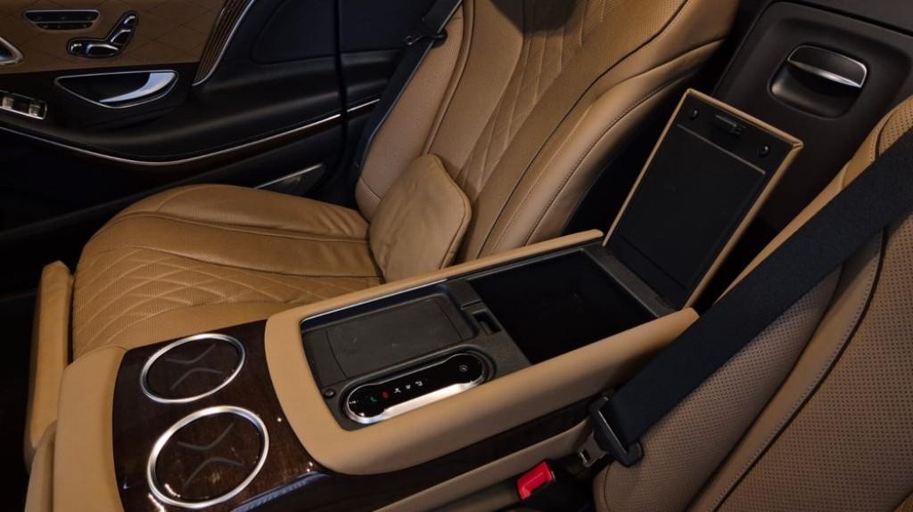 Mercedes S trieda Mercedes-Maybach S 560 4MATIC A/T