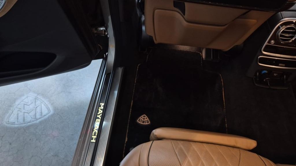 Mercedes S trieda Mercedes-Maybach S 560 4MATIC A/T