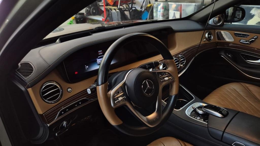 Mercedes S trieda Mercedes-Maybach S 560 4MATIC A/T