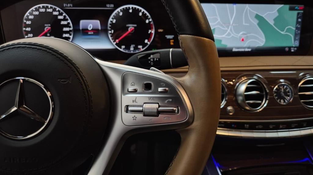 Mercedes S trieda Mercedes-Maybach S 560 4MATIC A/T