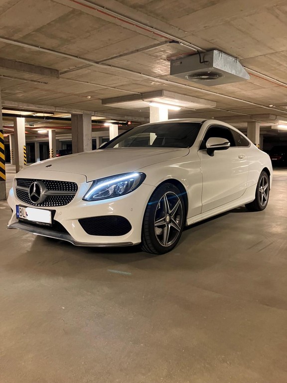 Mercedes C trieda Kupé 180 AMG Line A/T
