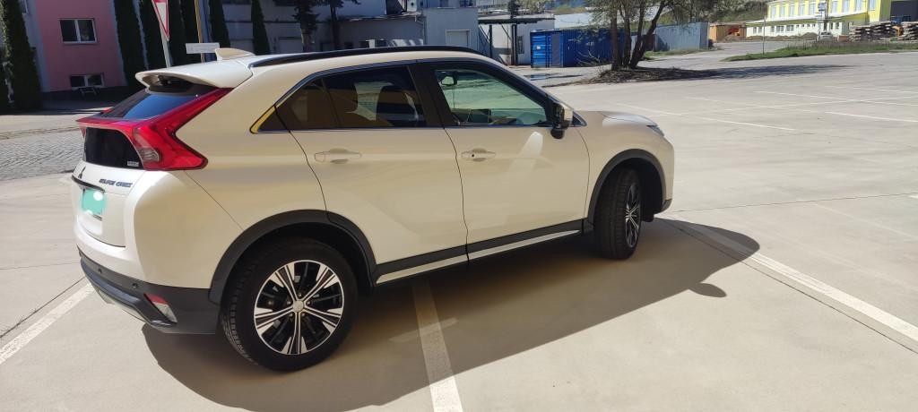 Mitsubishi Eclipse Cross 1.5 SUV/Hatchback 120kw A/T