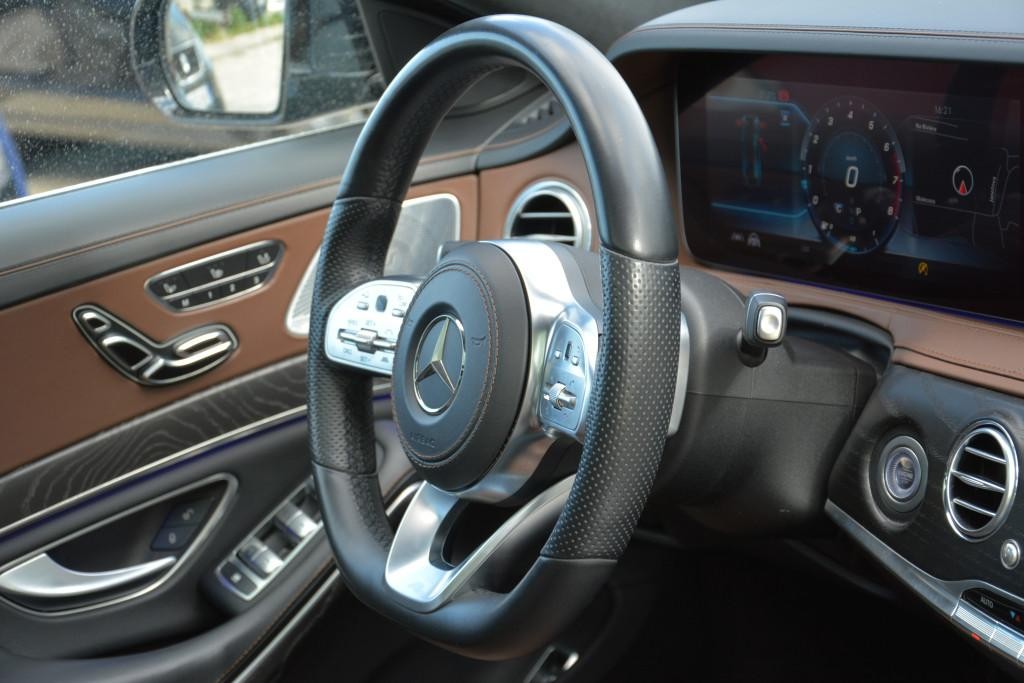 Mercedes S trieda 560 4MATIC A/T. SR. voz. 1. majietľ.