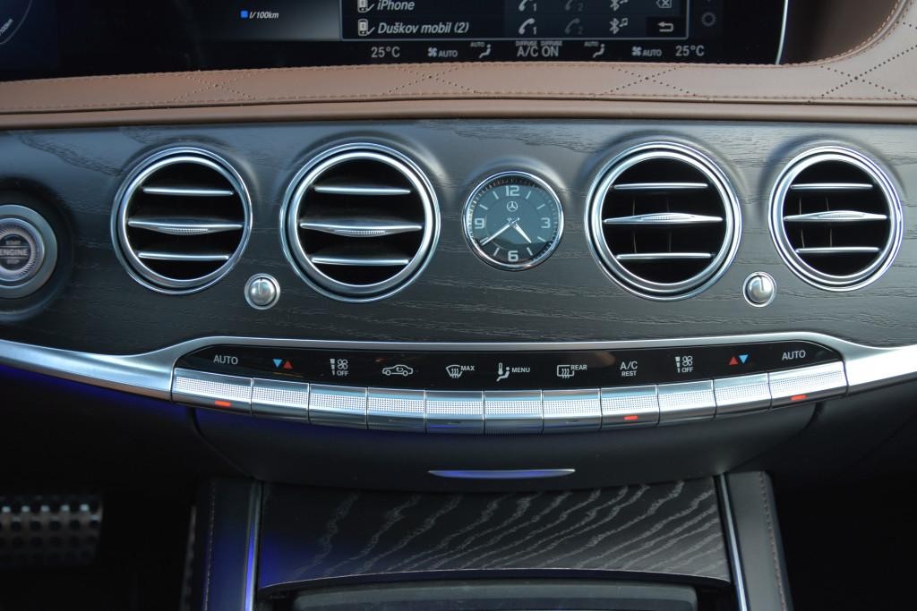 Mercedes S trieda 560 4MATIC A/T. SR. voz. 1. majietľ.
