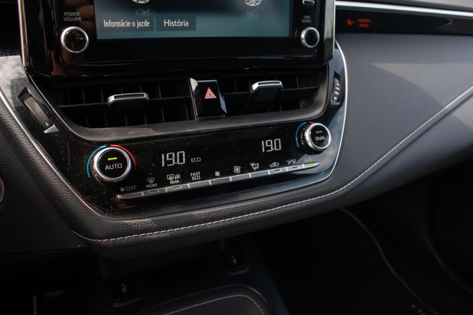 Toyota Corolla Combi TS 1.8 Hybrid e-CVT Comfort Tech Style Best Edition