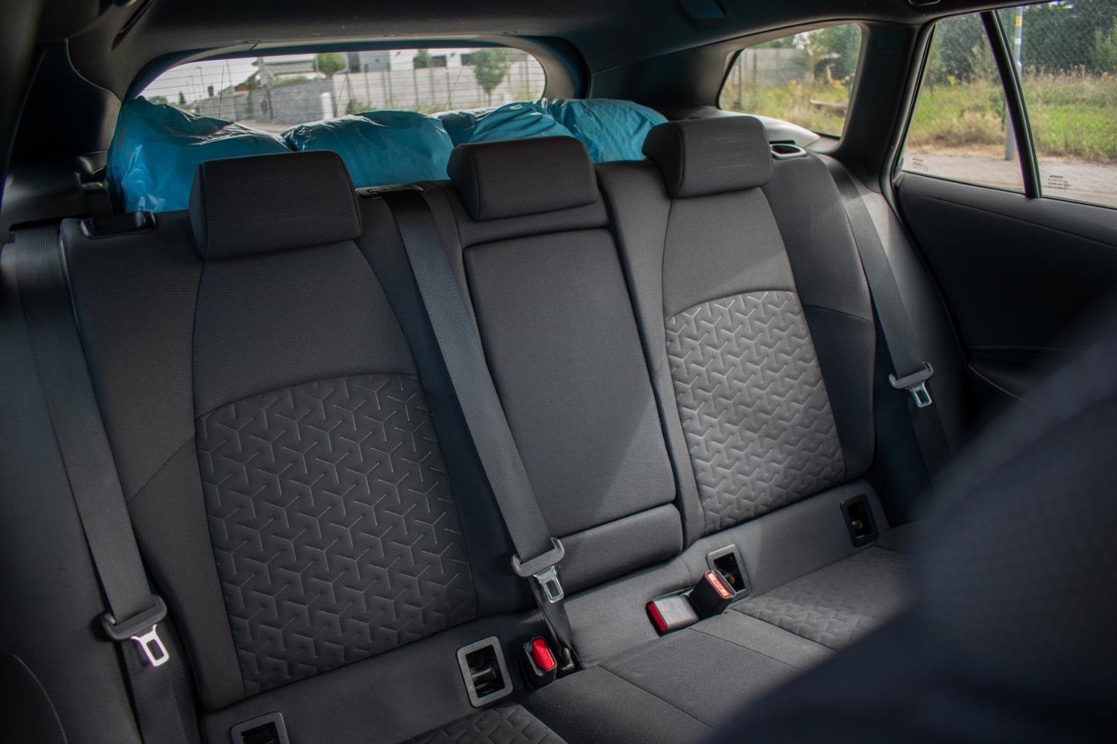 Toyota Corolla Combi TS 1.8 Hybrid e-CVT Comfort Tech Style Best Edition