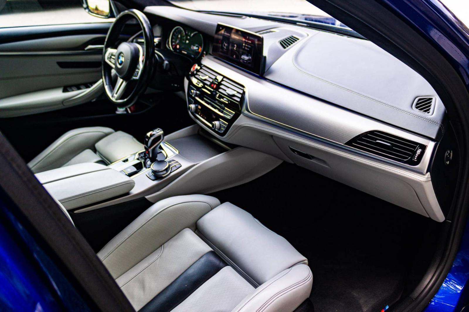 BMW Rad 5 M5 A/T