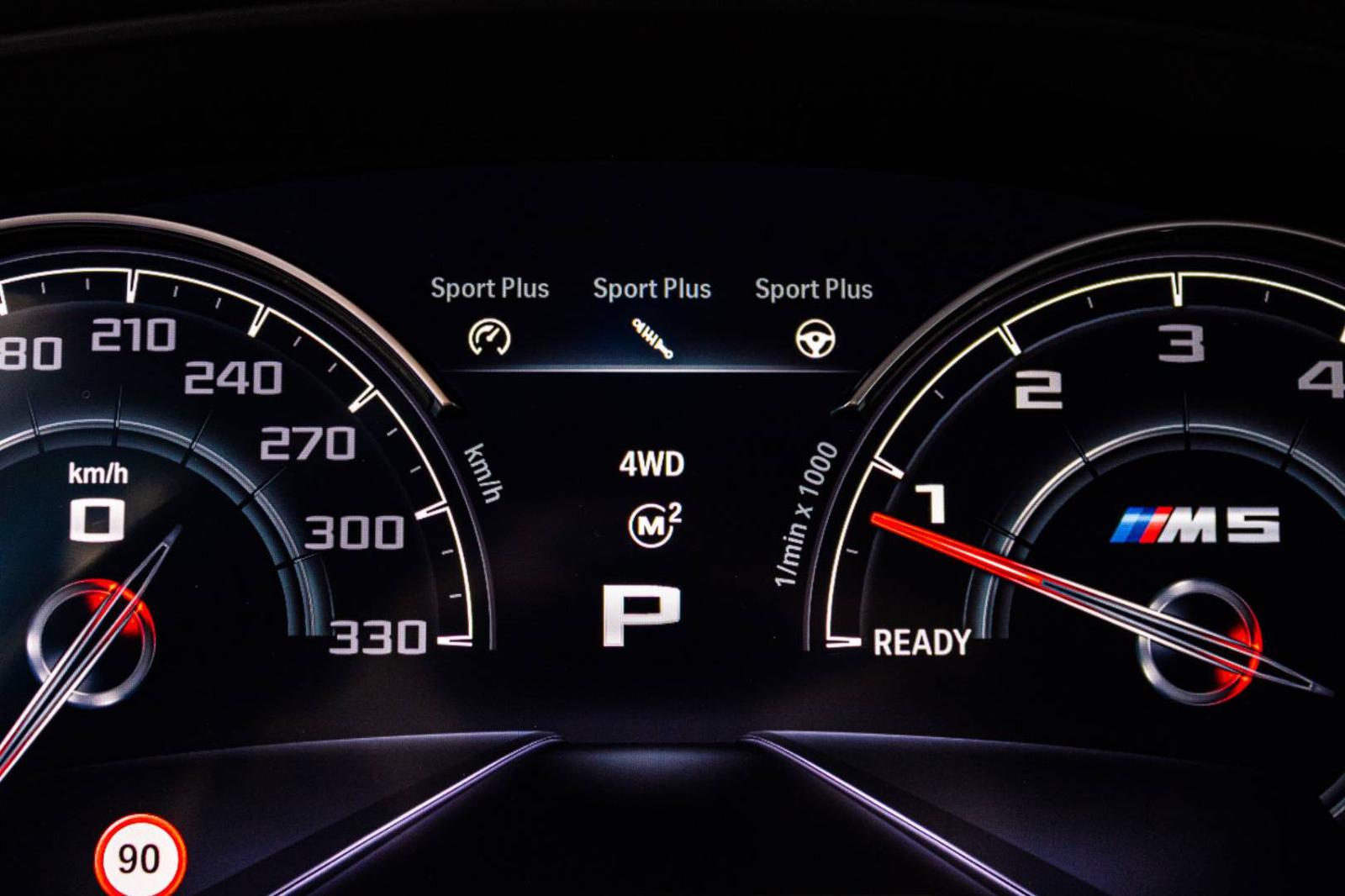BMW Rad 5 M5 A/T