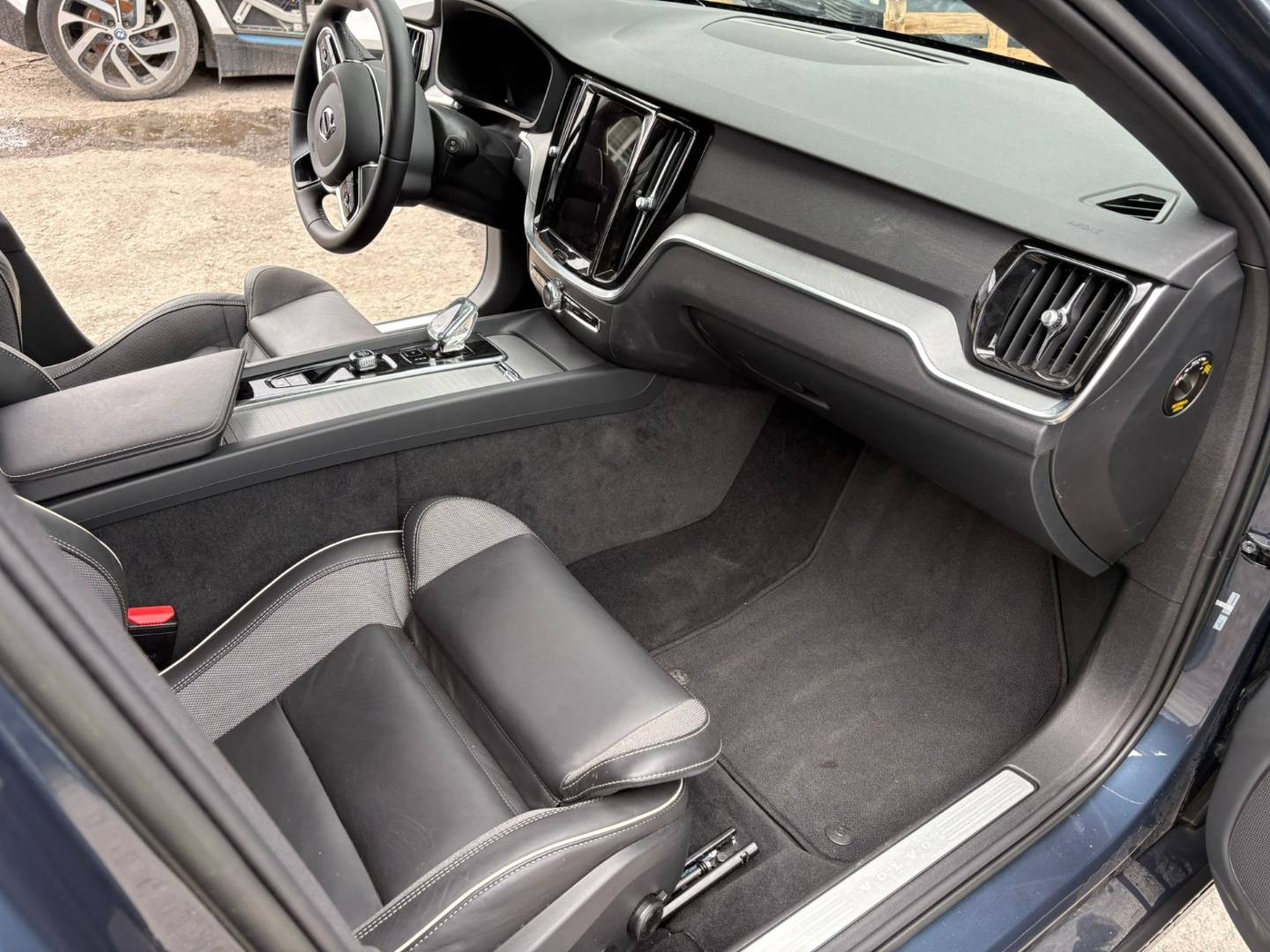 Volvo V60 B4 Plus Bright A/T