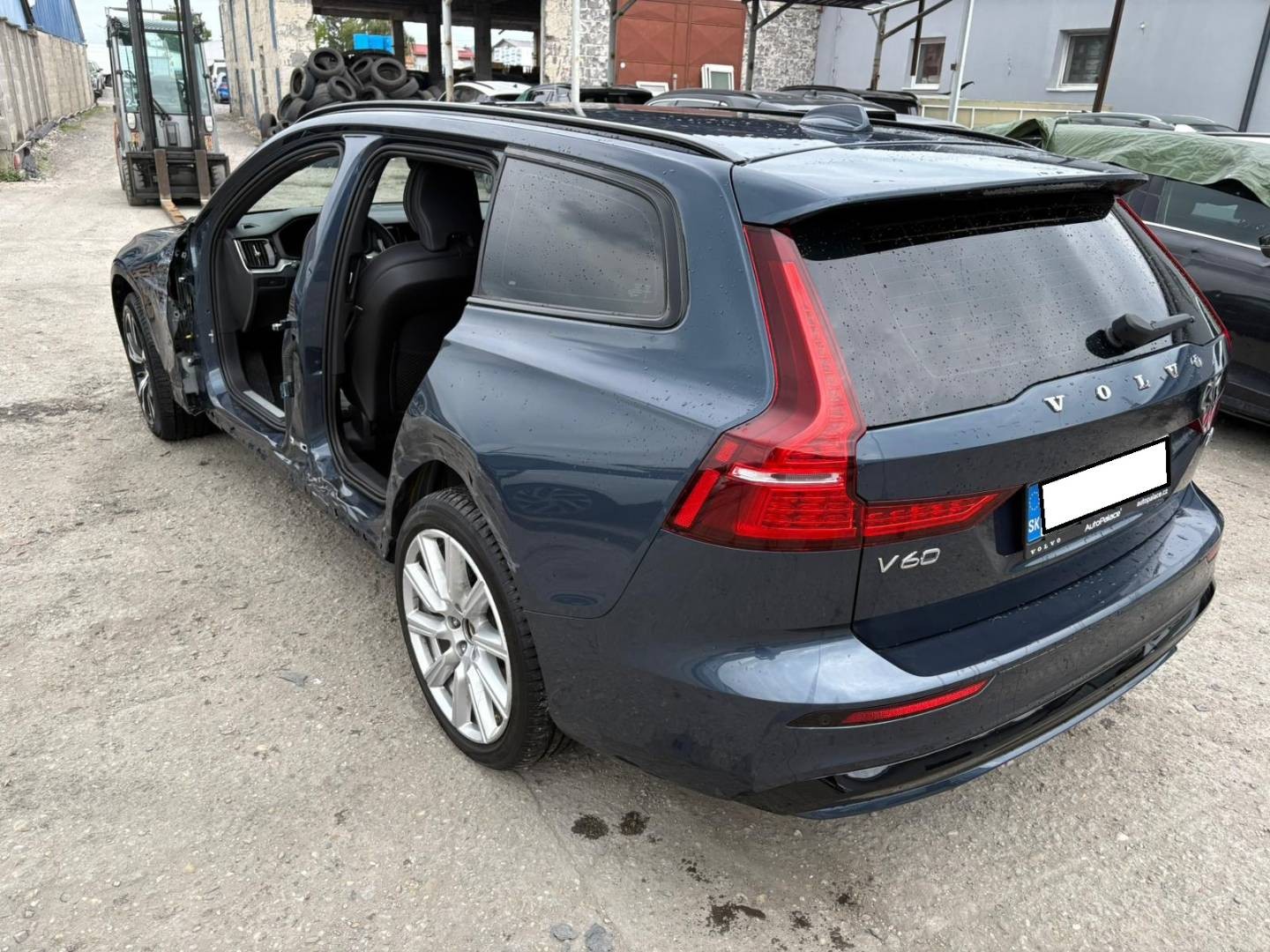 Volvo V60 B4 Plus Bright A/T