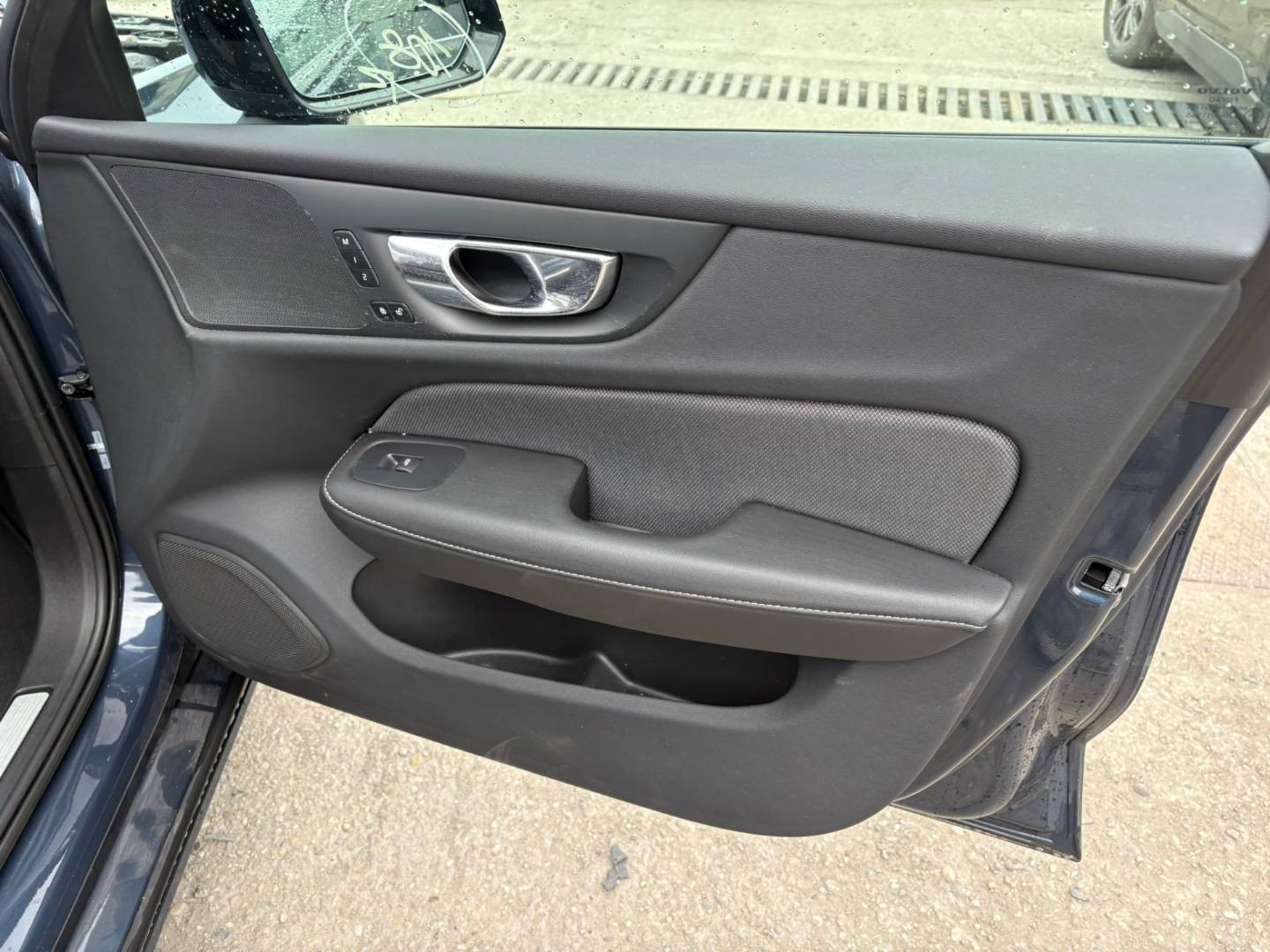 Volvo V60 B4 Plus Bright A/T