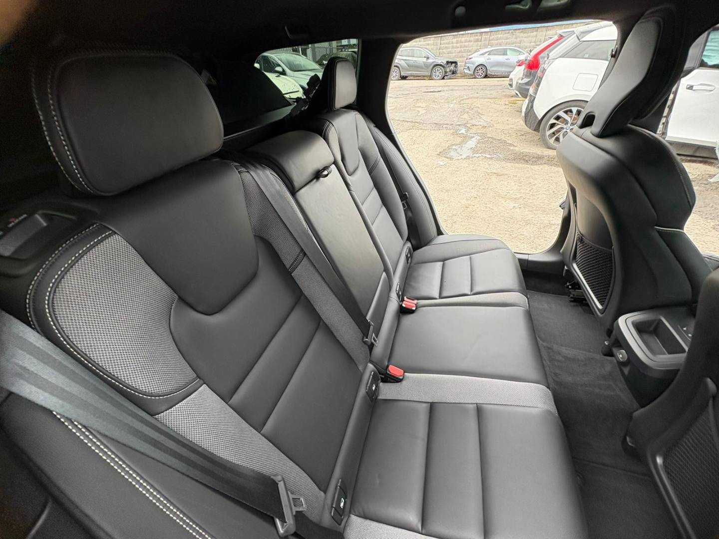 Volvo V60 B4 Plus Bright A/T