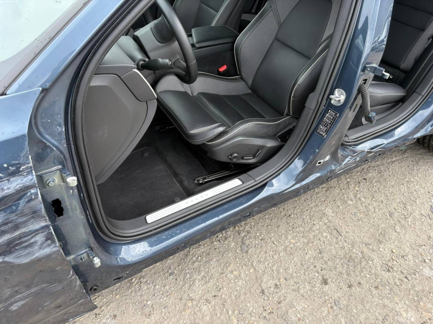 Volvo V60 B4 Plus Bright A/T