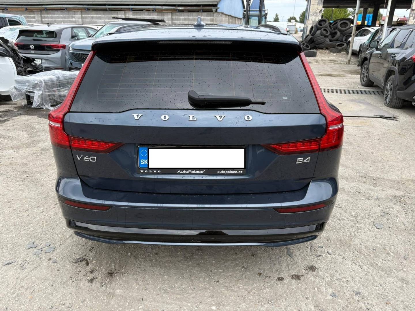 Volvo V60 B4 Plus Bright A/T