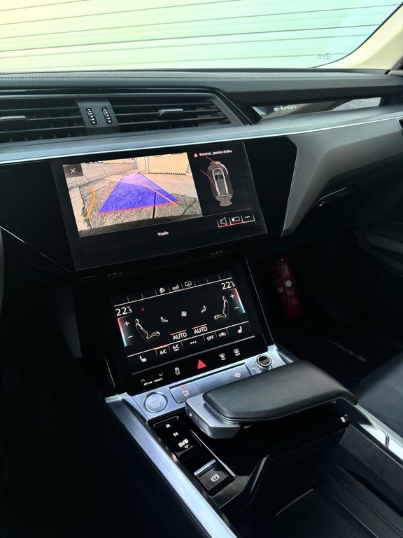 Audi e-tron 55 quattro Advanced