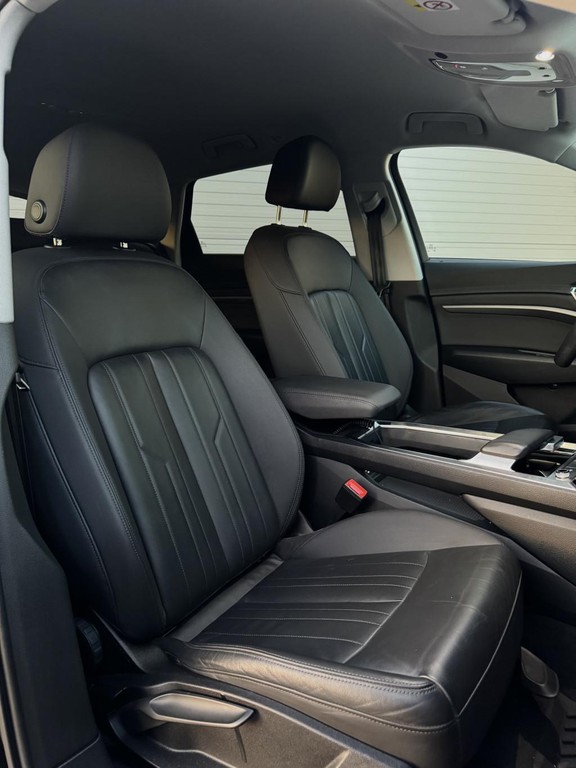 Audi e-tron 55 quattro Advanced
