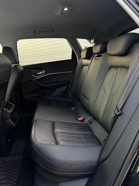 Audi e-tron 55 quattro Advanced