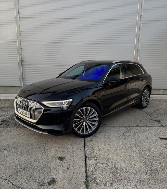 Audi e-tron 55 quattro Advanced