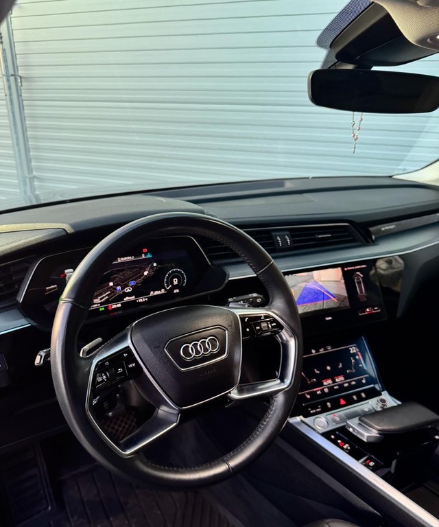 Audi e-tron 55 quattro Advanced
