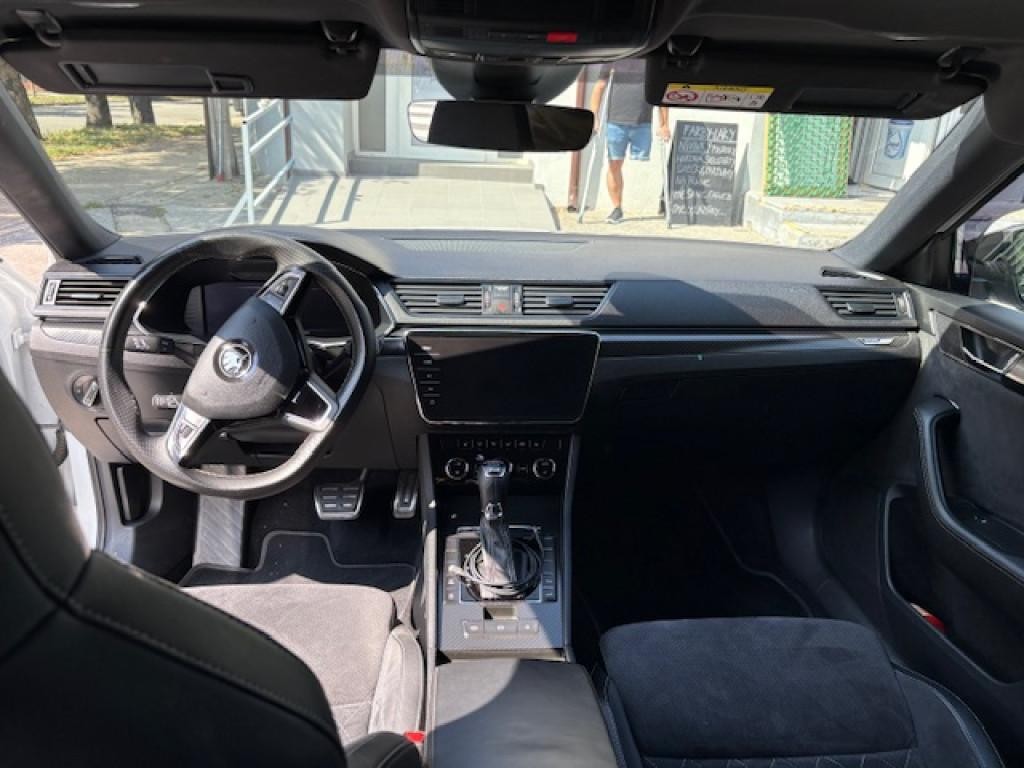 Škoda Superb Combi 2.0 TDI SCR Sportline 4x4 DSG Webasto