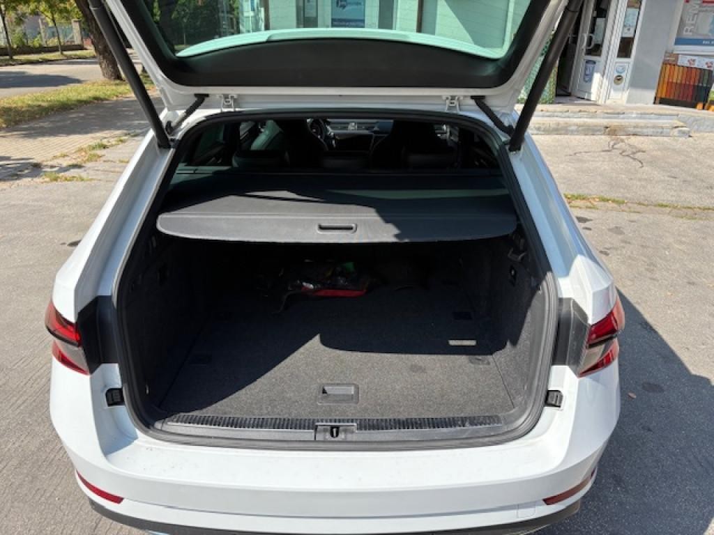 Škoda Superb Combi 2.0 TDI SCR Sportline 4x4 DSG Webasto