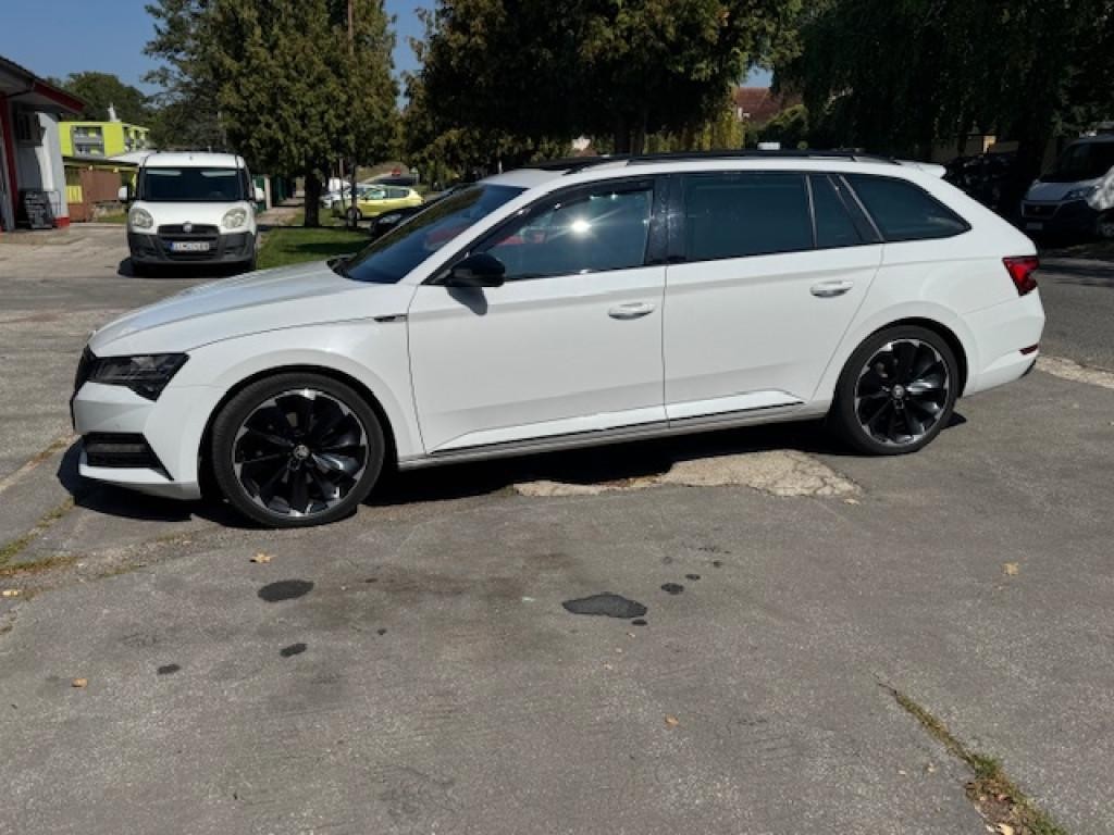 Škoda Superb Combi 2.0 TDI SCR Sportline 4x4 DSG Webasto