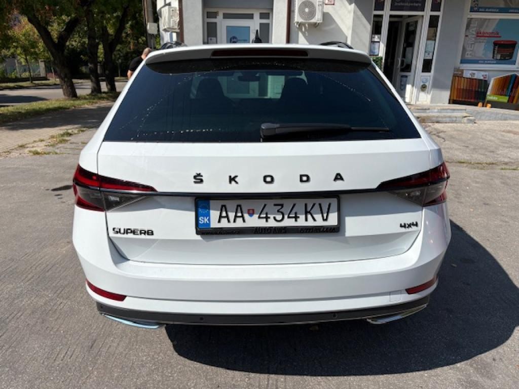Škoda Superb Combi 2.0 TDI SCR Sportline 4x4 DSG Webasto