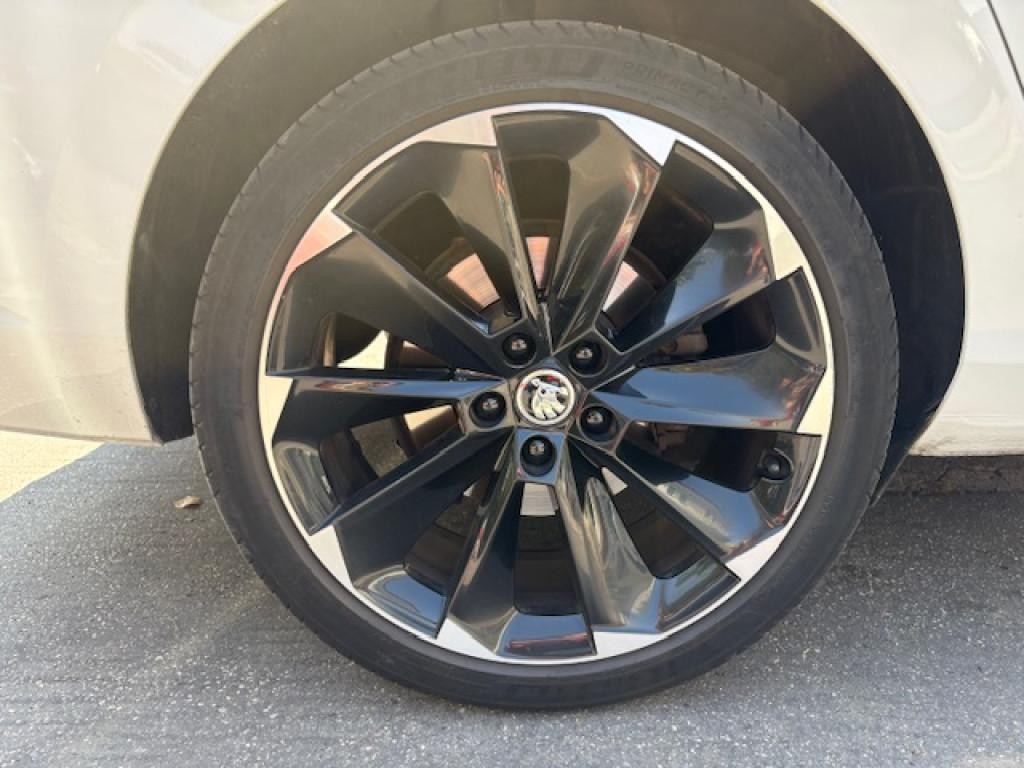 Škoda Superb Combi 2.0 TDI SCR Sportline 4x4 DSG Webasto